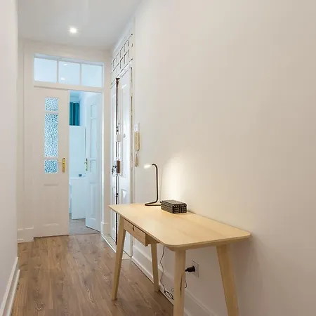 Apartment Estrela 13 - 4 Chambres Lisbon